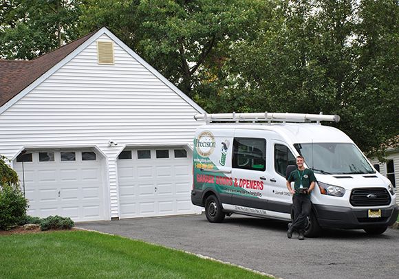 7 Things to Consider When Choosing a Garage Door Company