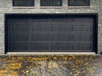Choosing the Right Overhead Door for Your Home or Business