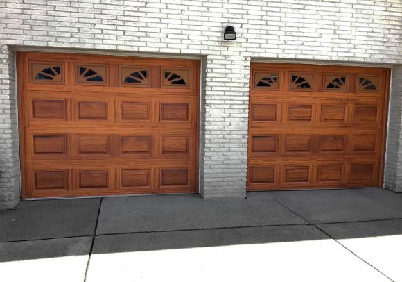 Traditional Style Garage Doors